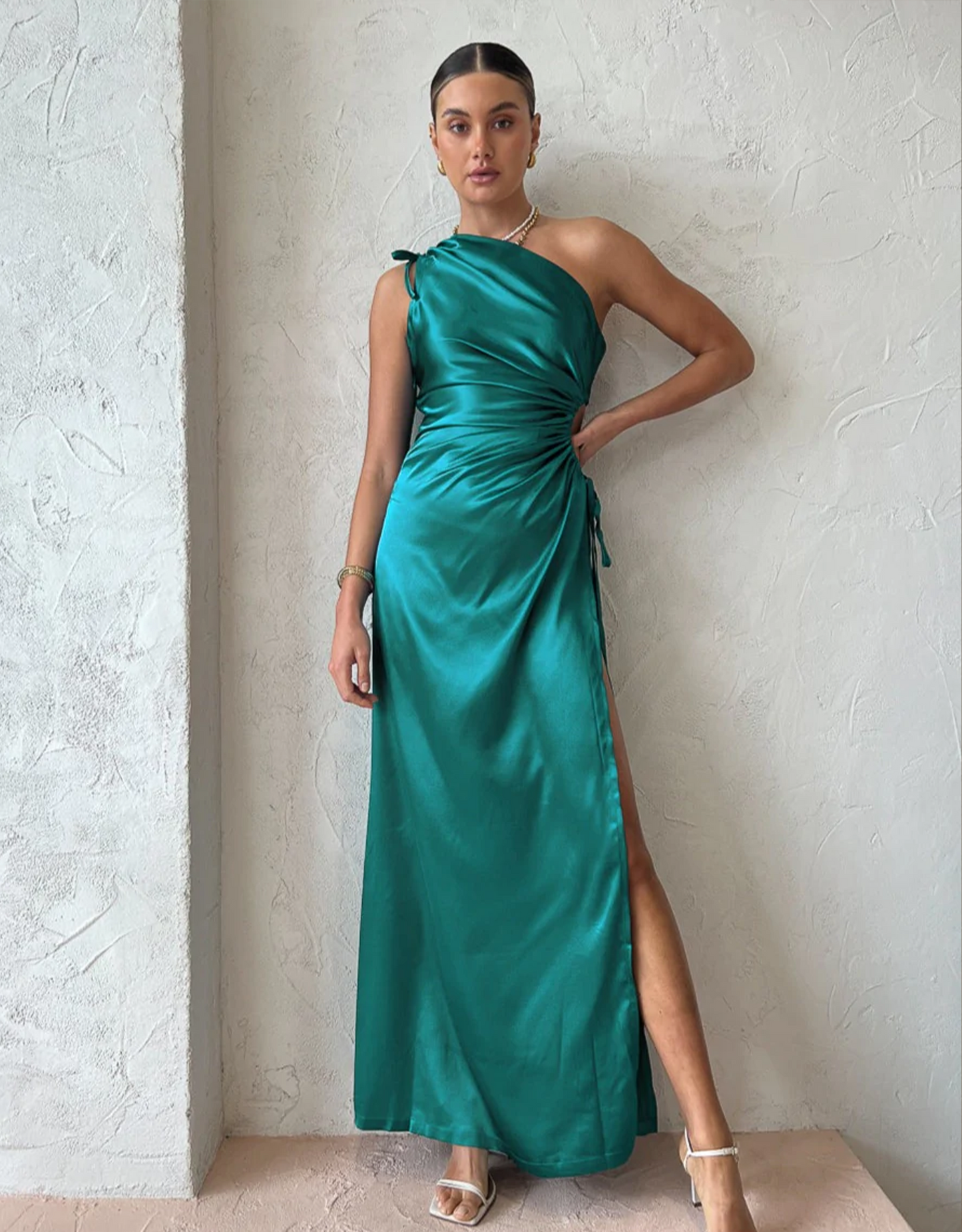 Sonya Moda Nour Emerald Maxi Dress In Emerald