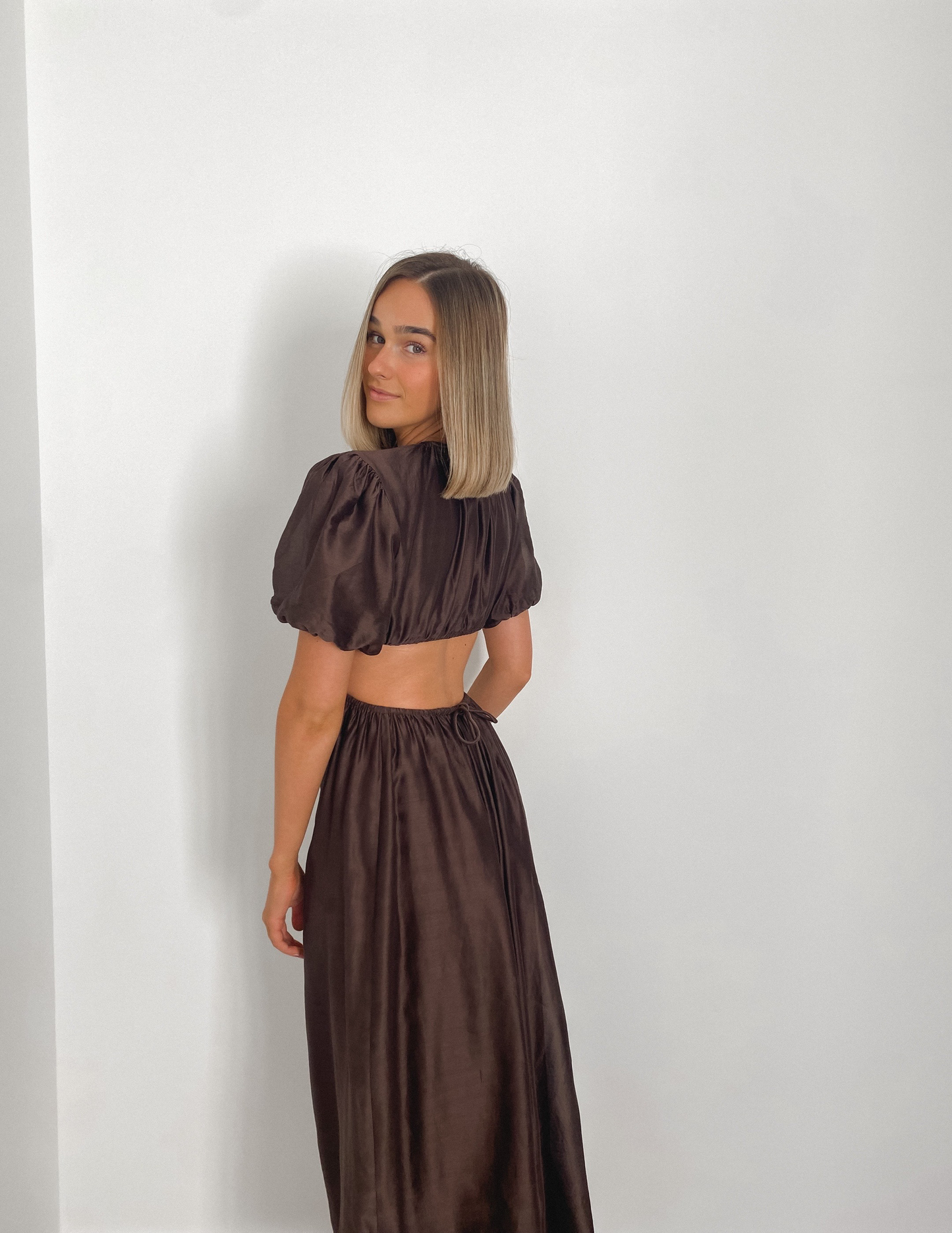 Sir The Label Anje Puff Sleeve Gown In Chocolate